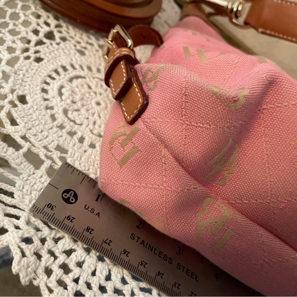 Dooney & Bourke signature hobo bag, pink sig fabric with leather trim - Picture 12 of 16
